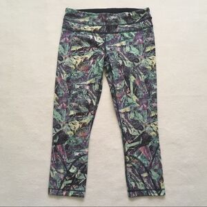 Lululemon Women Run Inspire Crop II All Full-On Luxtreme Iridescent Multi Blue 6